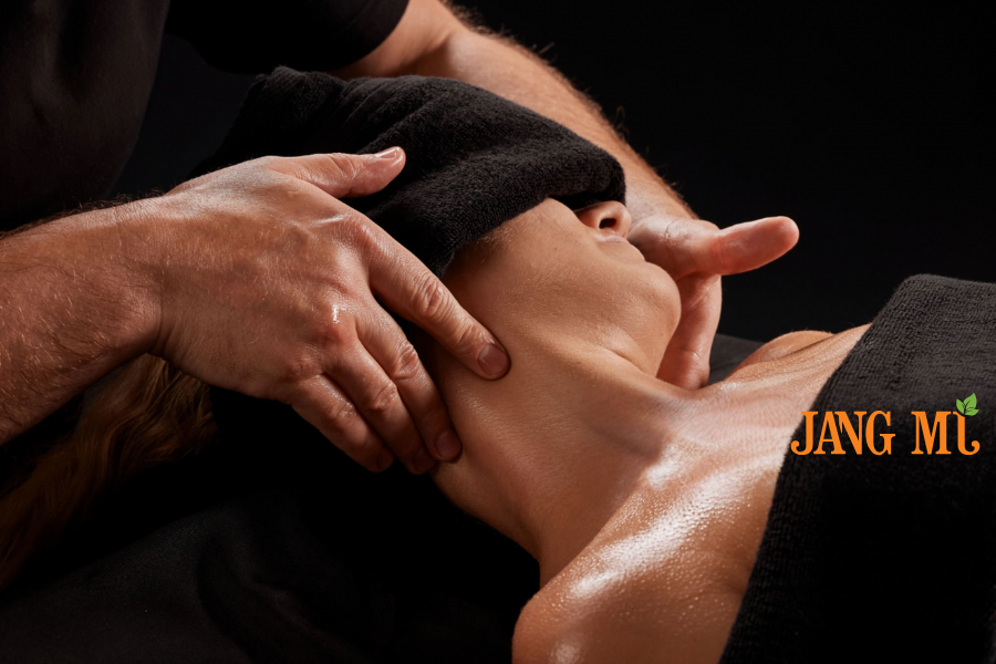 massage co vai gay tai jang mi spa 68fa43cc912a3