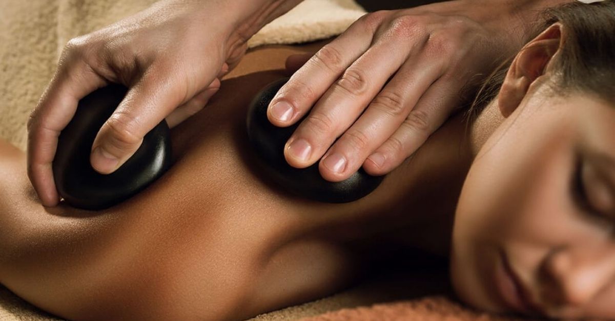 Massage Đá Nóng Đà Nẵng giúp cơ thể thư giãn sâu và phục hồi nhẹ nhàng