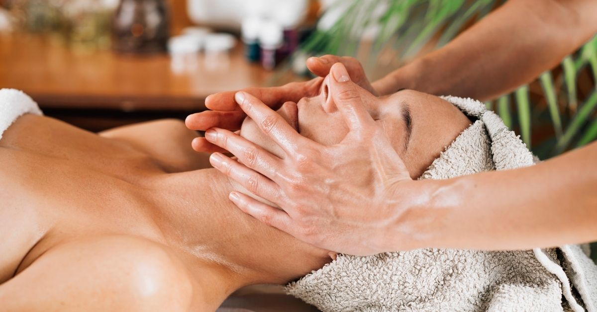 Quy trình Chăm Sóc Da Mặt Tại Spa Đà Nẵng chuyên sâu tại Jang Mi