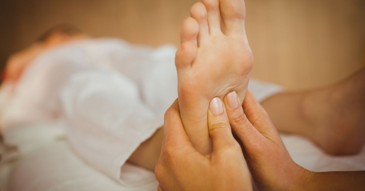 Liệu trình phục hồi chân cho khách du lịch chuyên nghiệp 