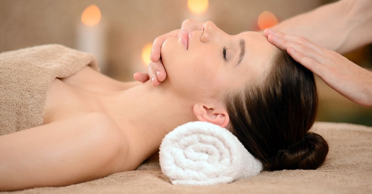 Khám phá trải nghiệm xa xỉ với dịch vụ massage 6 tay độc bản